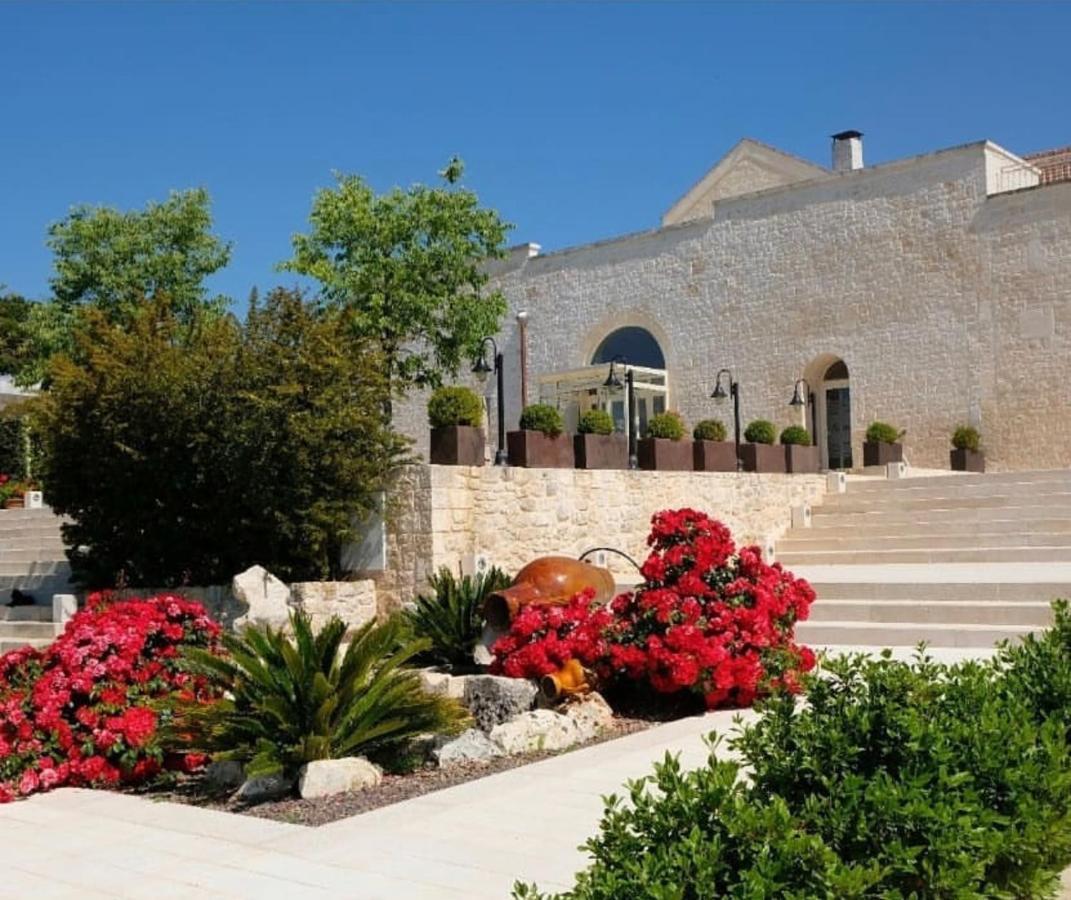 Country Resort Masseria Paretano モノーポリ エクステリア 写真